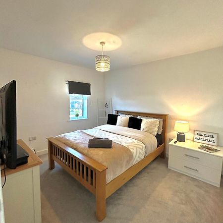Luxury Countryside Stay - Waters Upton, Telford Extérieur photo