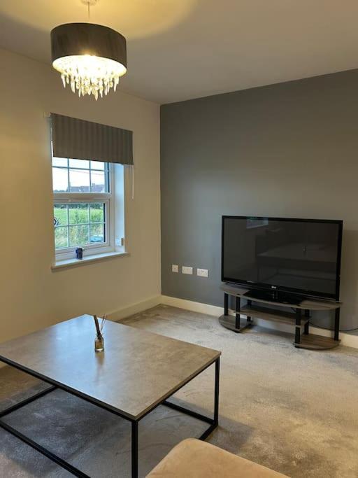 Luxury Countryside Stay - Waters Upton, Telford Extérieur photo